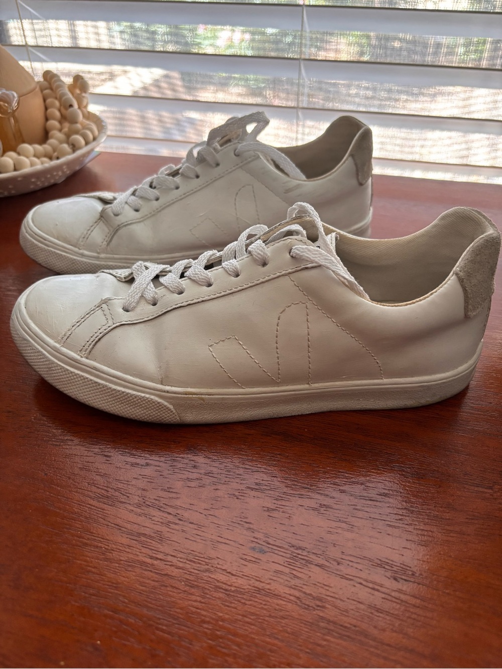 Veja White Leather Sneakers with Gray Heel